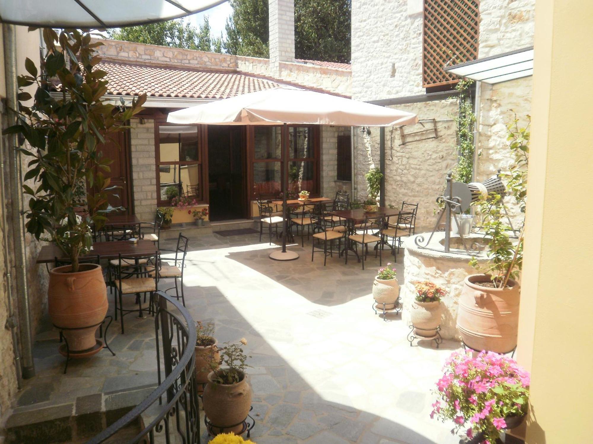 Hagiati Guesthouse Ioannina Exterior photo